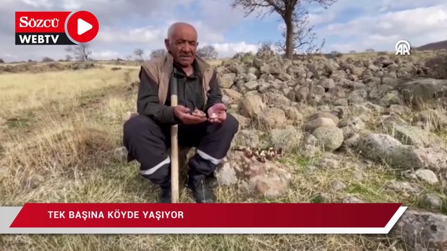 Tek başına yaşadığı köyde kışın zorluklarına rağmen mutlu olmasını biliyor