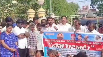 కర్నూలు: కలెక్టరేట్ ను ముట్టడించిన వికలాంగులు