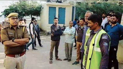सवारियों से भरे टैंपों में मारी टक्कर, तीन की मौत...इतनी भीषण था हादसा