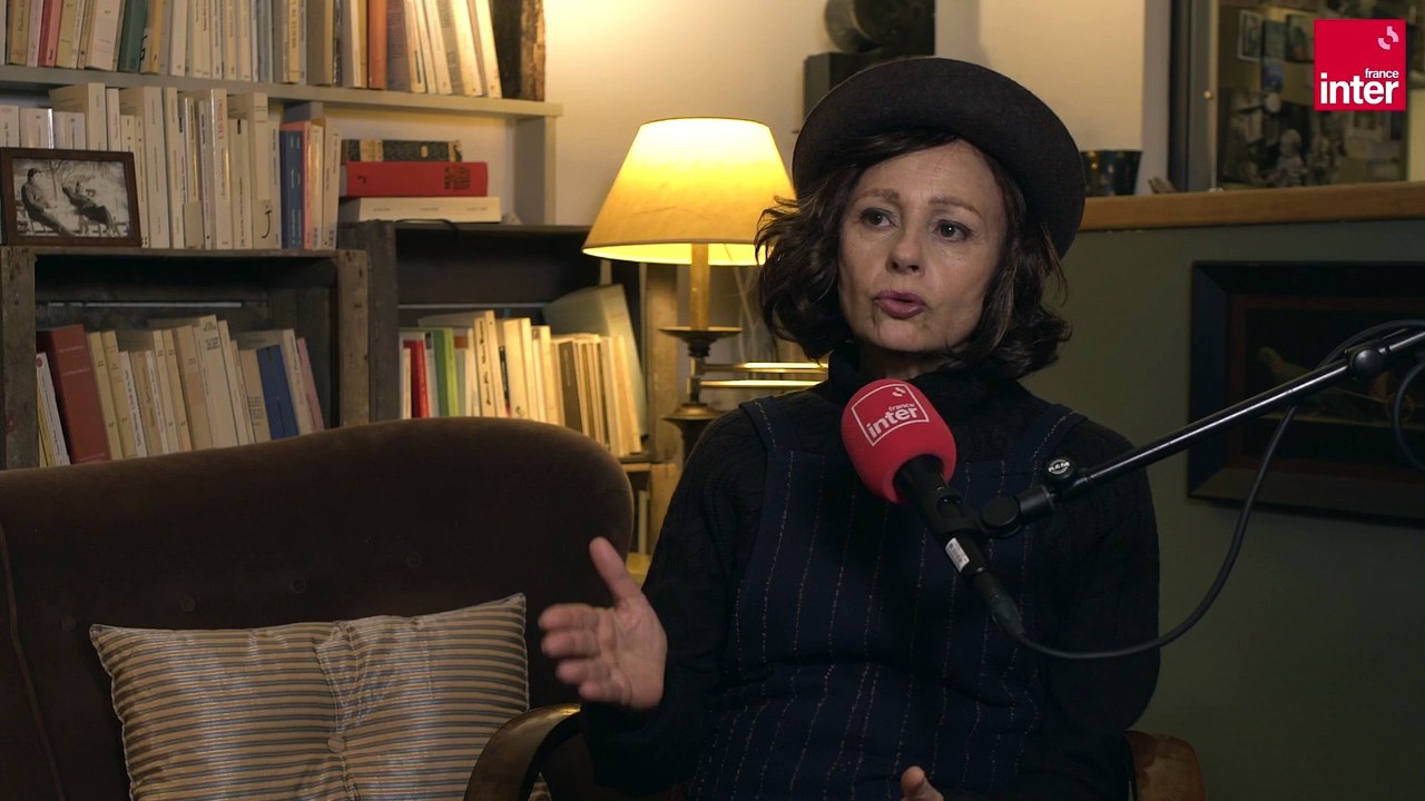 Anouk Grinberg : "Depardieu est aussi comme ça parce que tout le monde lui permet d'être comme ça"