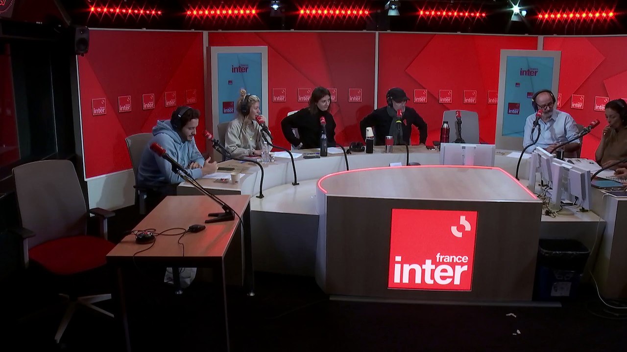 Pluton fait grossir les nichons - La chronique de Lisa Delmoitiez