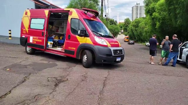 Mais uma forte colisão entre veículos é registrada em Cascavel nesta segunda-feira (11)