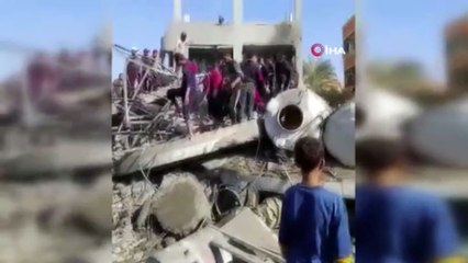 Katil İsrail Maghazi Mülteci Kampı'nı vurdu!