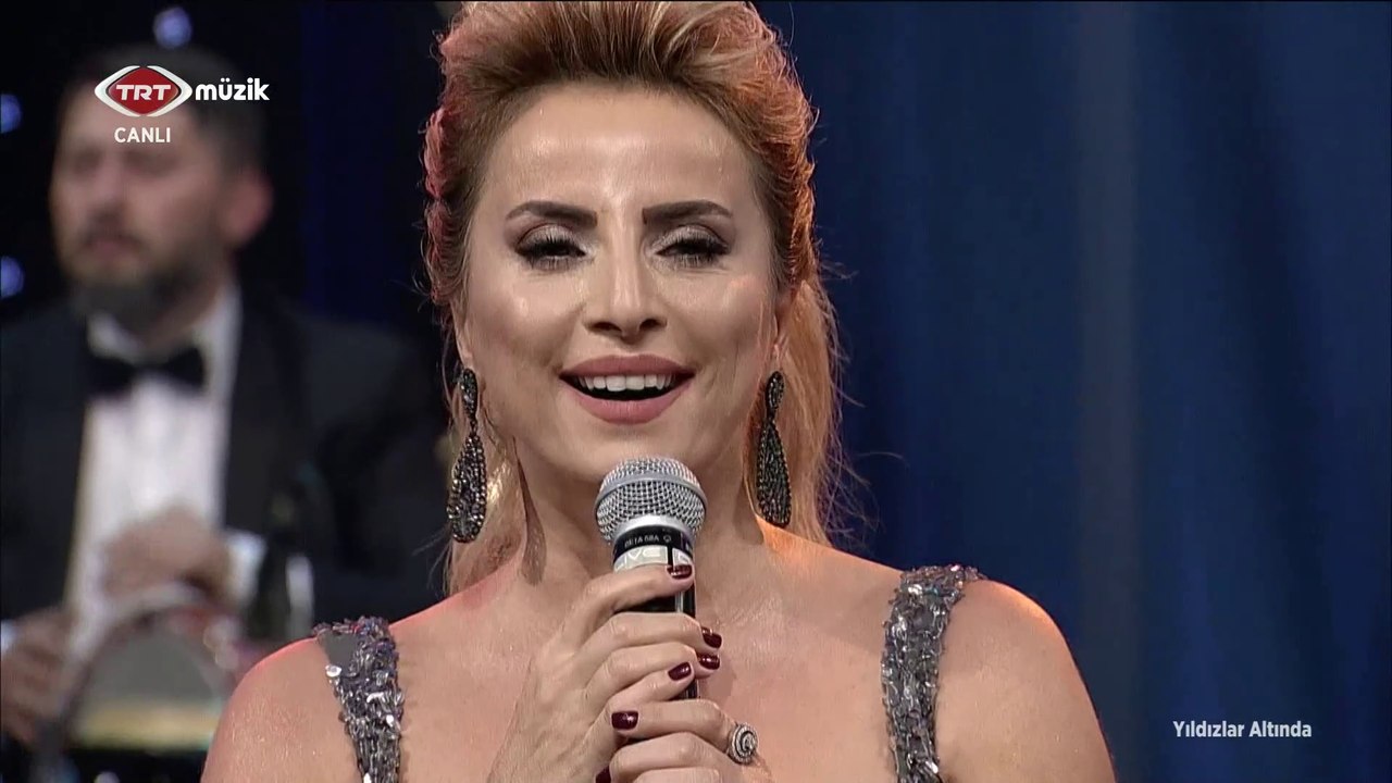 Ayşen Birgör / Gece kirpikli kadın aşkıma siyah bakma