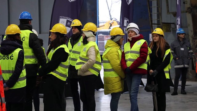 Wiecha na budowie hali kadłubowej w PGZ Stoczni Wojennej zawieszona