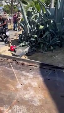 VÍDEO: Empresário é alvo de criminosos em porta de agência bancária em Salvador; bandido é baleado