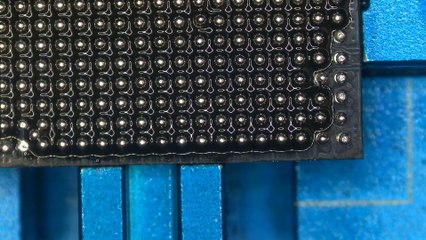 How #solder balls interact with heat and flux