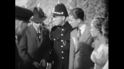 Young and Innocent 1937 ‧ Thriller/Crime_ Murder Mystery _ Hitchcock Film _