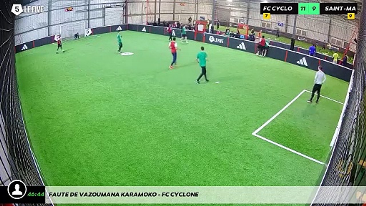 Faute de Vazoumana Karamoko - FC Cyclone