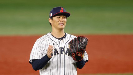 Yoshinobu Yamamoto's Future: Mets Vs. Yankees in a Two-Way Race