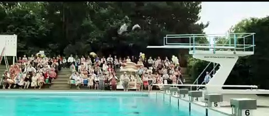 Dik Trom Bande-annonce (EN)