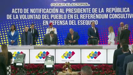 Maduro quer abordar 'ameaça' dos EUA em reunião com o presidente da Guiana
