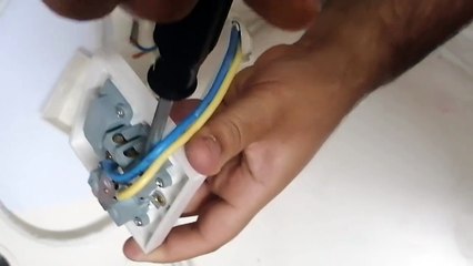 ازاي تعمل مشترك ( وصله) كهرباء و تتحكم في طول السلك