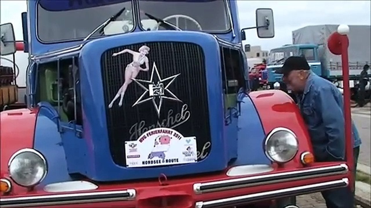 Oldtimer vrachtwagens in Vlissingen