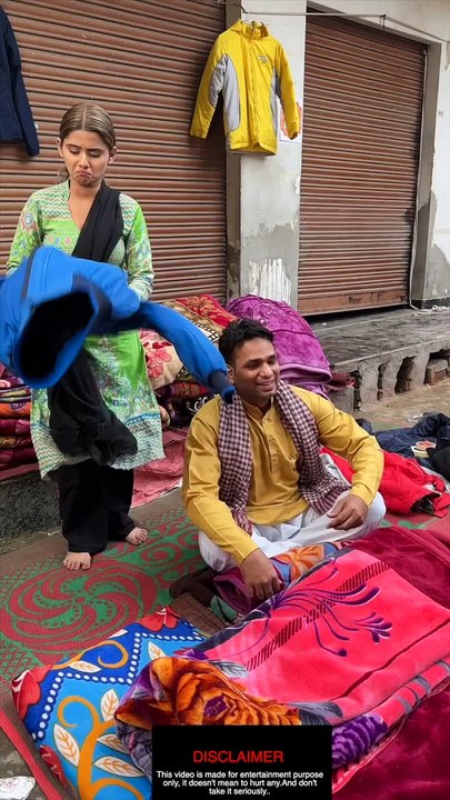 Kambal  bechne wale ke pass nikala lakhon ka Sona