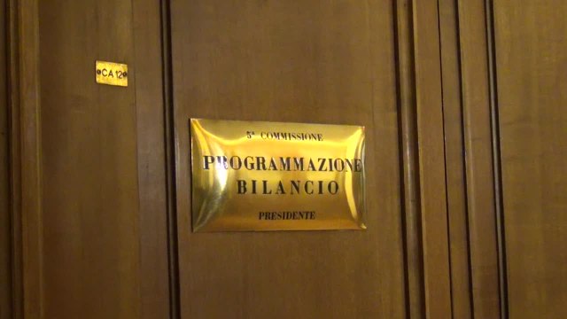 Al Senato manovra in Aula il 18, corsa contro il tempo