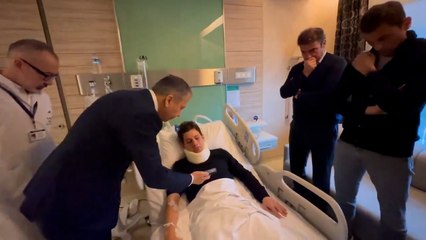 İçişleri Bakanı Yerlikaya saldırıya uğrayan hakemMeler'i hastanede ziyaret etti