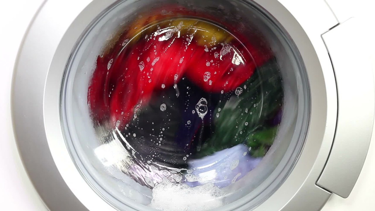 Experts issue stark warning to Brits for 2024: ‘Major disaster’ to strike Power Grids