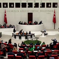 TBMM'de korku dolu anlar, Milletvekili kürsüde bayıldı