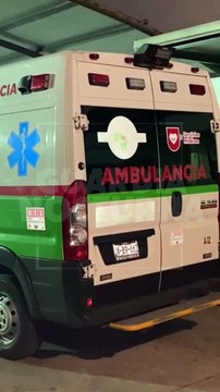 #Preliminar Entre la vida y la muerte se encuentra un hombre luego de arribar herido por arma de fuego hasta las instalaciones de la Cruz Verde Leonardo Oliva, viajaba en compañía de otras tres personas a bordo de un automóvil con impactos de bala #Guar