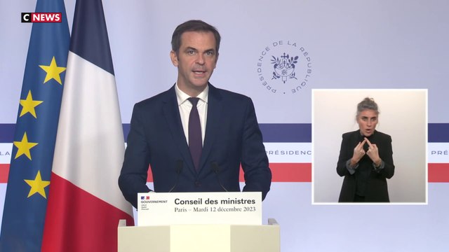 Projet de loi immigration : Olivier Véran annonce l'organisation d'une commission mixte paritaire pour relancer les discussions