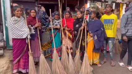 अरवल: नगर पंचायत के संवेदक पर मनमानी का लगा आरोप, हड़ताल पर गए सफाई कर्मी