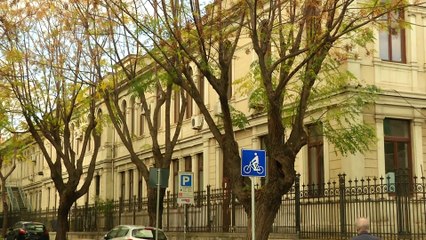 Docente Jaci indagato, si dichiara vittima di estorsione