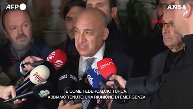 Turchia, il campionato di calcio sospeso a tempo indeterminato