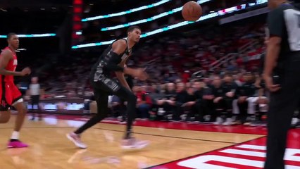 ¡Que miedo! Víctor Wembanyama se salvó de esta escalofriante lesión