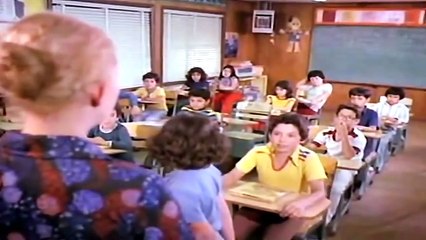 ᴾᵉˡᶦᶜᵘˡᵃ La Niña de la Mochila Azul ¹⁹⁷⁹