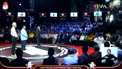 Ganjar: "Saya Tidak Enak, Dua Kawan Saya Buka Buku Lama"