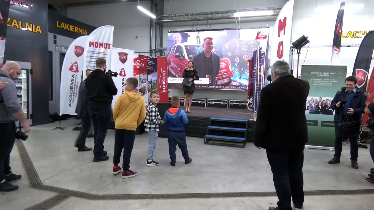 20231208_MarekMadej_Zamosc_warsztat_zacheca_mlodziez_do_wyboru_zwodu_mechanika