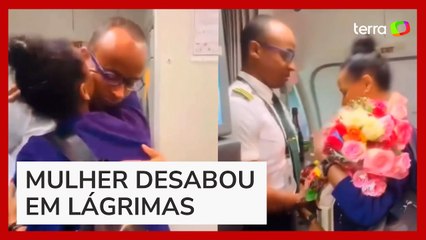 Mãe que trabalhou como doméstica se emociona ao descobrir que o filho era o piloto de seu voo