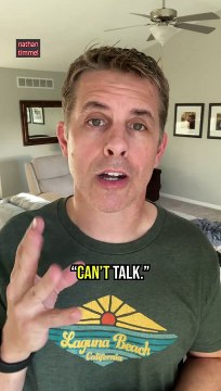 Marito solo al supermercato, la moglie non risponde e lui sbaglia spesa. Lo sfogo