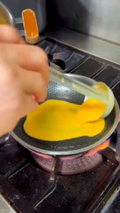 Cook eggs beautifully