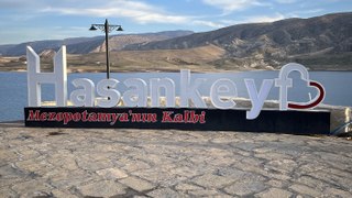 منطقة حسن كيف Hasankeyf الأثرية والبحيرة الاصطناعية لسد أليسو