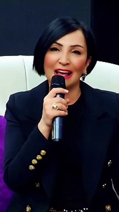 Al güzeldir al güzel, alacaksan al güzel, tüm güzller içinde bayrağımda al güzel