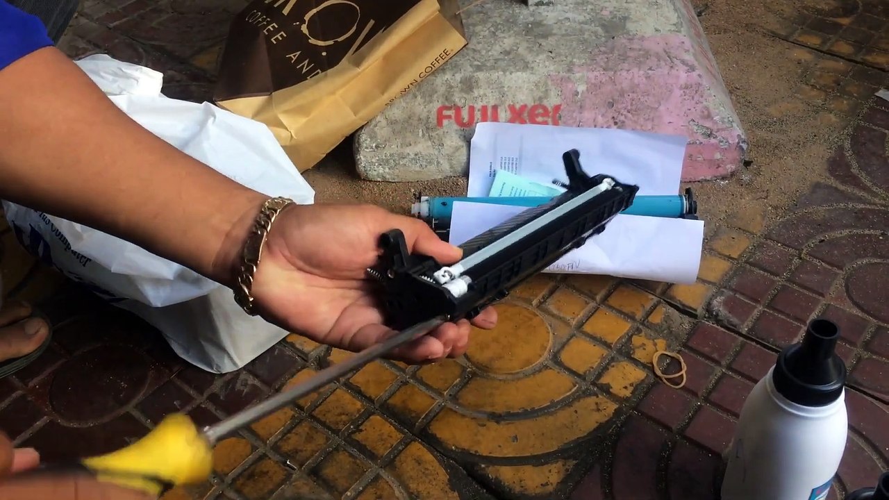 របៀប​ Refill Toner 79A & ដោះ Toner បញ្ចូលទឹកថ្នាំ