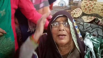 मां बोली...सब गिरिराज महाराज का आशीर्वाद
