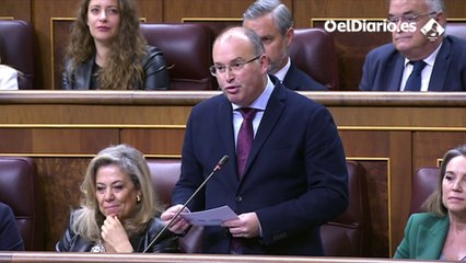 Yolanda Díaz, a Tellado: "Somos uno de los gobiernos más estables de Europa"