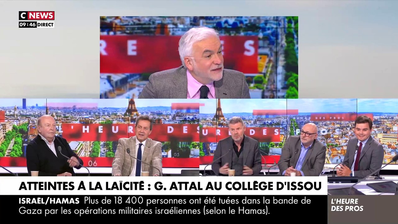Colère d'Eric Naulleau en apprenant que les candidats de la "Star Academy" vont être reçus à l'Elysée pour l'allumage du sapin de Noël - Regardez