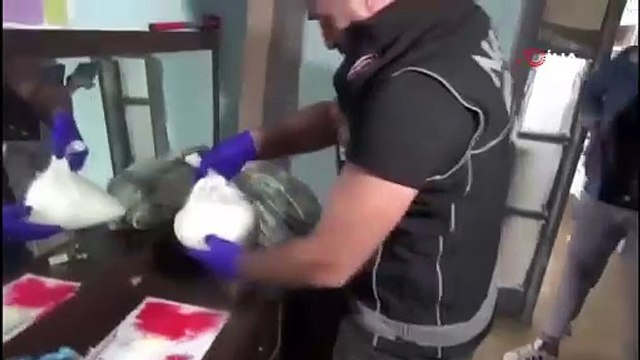 Antalya'da Geniş Çaplı Uyuşturucu Operasyonu: 2 Kilo 500 Gram Madde Ele Geçirildi