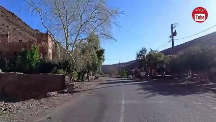 سائق تاكسي سمع رنين هاتف نسيه أحد الركاب فقرر أن يجيب عن المكالمة ليكتشف أمرا خطـــ،،ـــيرا ..!!