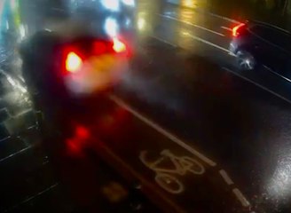 Watch as speeding car ‘annihilates’ row of bollards in Edinburgh’s New Town