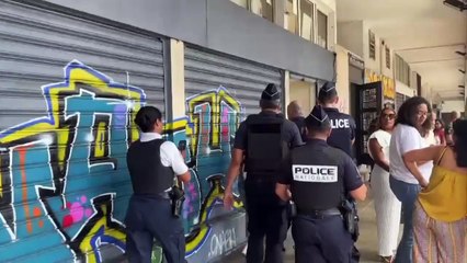 Les autorités veulent reconquérir l’espace public en harcelant les trafiquants de drogue