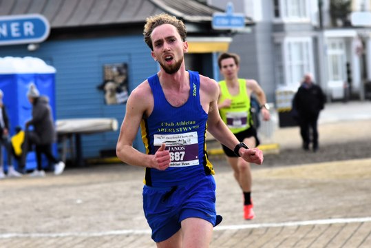 Janos and Ollie battle it out to the line at the Cambrian News Aberystwyth 10k
