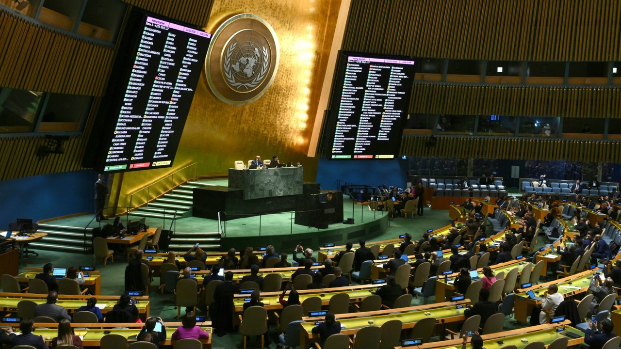 UN-Vollversammlung fordert humanitäre Waffenruhe für Gaza