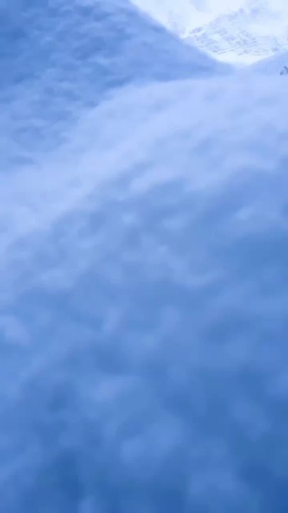 Lac Eibsee sous son manteau blanc