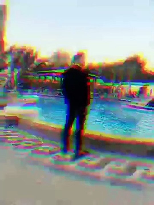 received_584842300228109