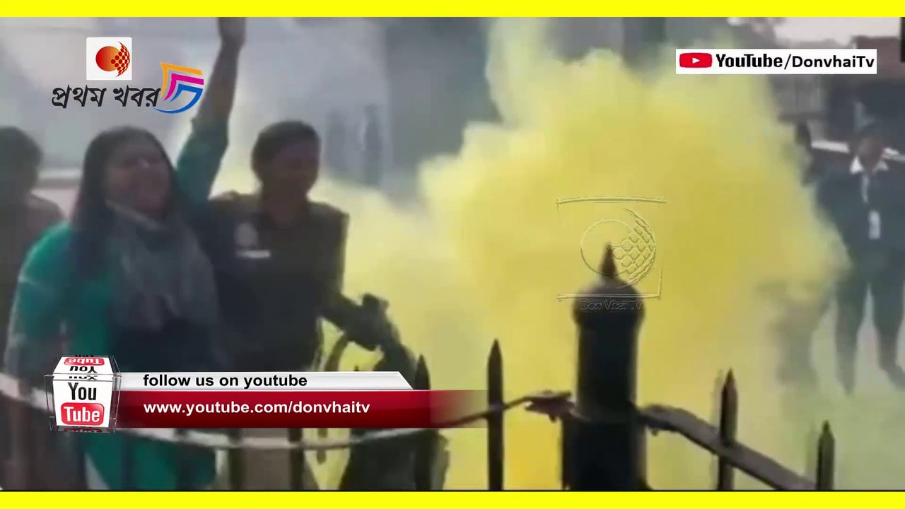 Lok Sabha Security Breach,two people carrying canisters today jumped into the Lok Sabha chambers